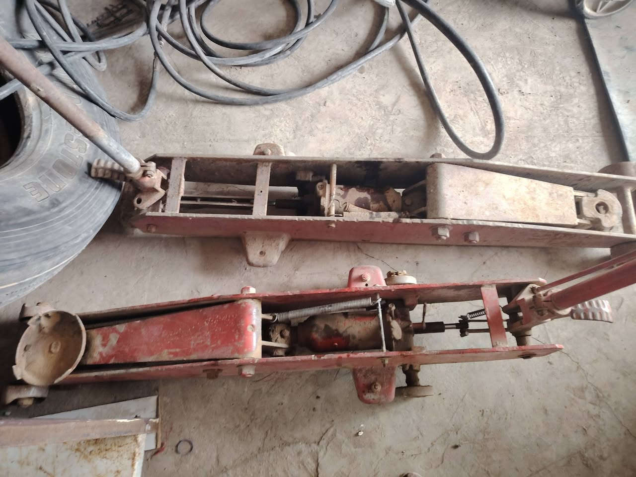 السلام عليكم جكات للبيع ***********
