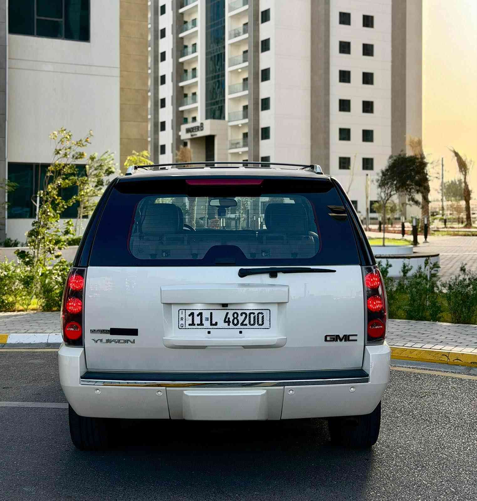 خليجيه كفاله عامه GMC Denali 2012
1. محرك 8 سلندر 6200
2. شاشه عرض عدد 2 
3. اشارة مري 
4. كشنات جلد 
5. كشن تدفئه وتبريد 
6. هيتر ستيرن 
7. فتحة سقف 
8. ماشيه 173 الف كم 
9. سياره بحالة الوكاله 
10. رقم بغداد تحويل مباشر 
11. العنوان بغداد السيديه 
12. السعر 278 وبيها مجال 
13. *********** للاستفسار بغداد, العراق
