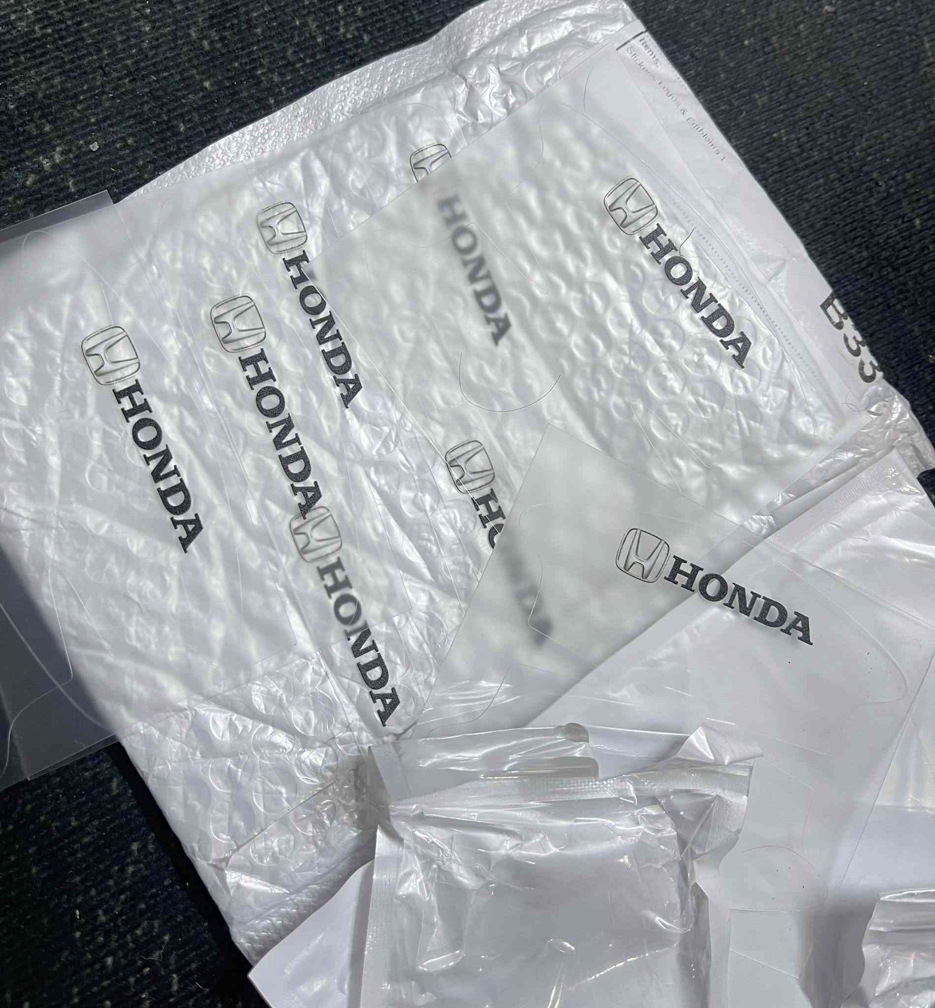 سلام عليكم..
للبيع الي تكتم الصوت مال حساس مال حزام هوندا كصيتهن من خارج بس مطلعن الي بالي بس ثكال حلوات صارن عليه هنه ول توصيل 40 وبيهن ستيكرات مال هوندا يمكن مال ستيرن هيج شي ماعرف قيم وخذ بما يرضي الله وماقصر وياك مكاني بغداد الحريه


**إذا كنت صاحب هذا الإعلان وتريد حذفه لأي سبب، رجاءا أرسل رسالة إلى الدعم الفني**