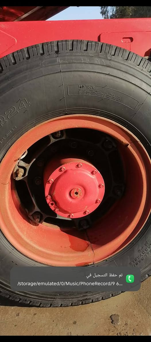 السلام عليكم ٤ أزواج تايرات فوك النص عمر +براميخ يراني أبو الربع جديد +وياله قطع ألماني نضيف كلش بيع 2600 يرهم مراوس إب ٢٢ على ١٣  ***********
