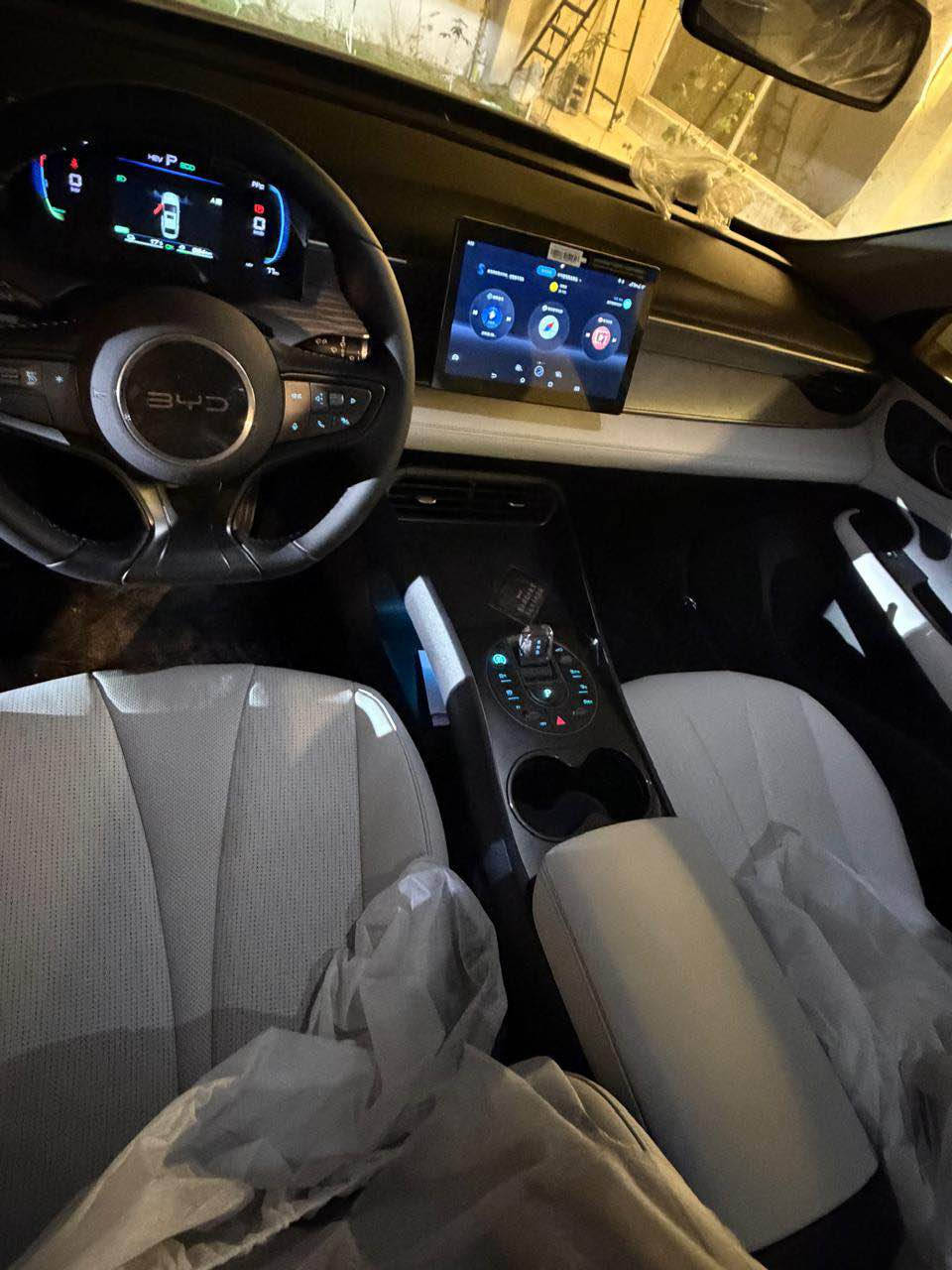 السلام عليكم 

بي وايدي  موديل 
بعده زيرو 
تحويل وكاله رقمها اربيل 
سعرها 143
عنوانه بصره

***********0 شط العرب, البصرة
