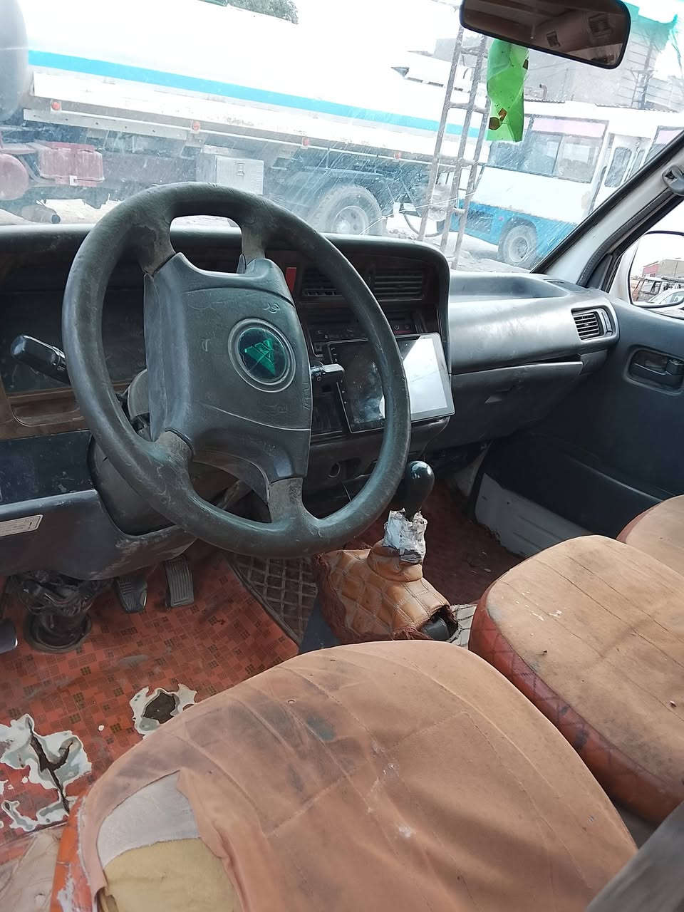 سلام عليكم فتون موديل 9رقم انبار نكليزي رقم الشاصي شعار بل تكمة  تحويل مباشر مكينه كير اكسن صدر تخم تاير مكفولات كهربائيات كله شغاله مكفوله من ضربه بيه خياسات 
مسويهن جاهزه الصبق السعر 46 العنوان بغداد الدوره شارع 60
***********
