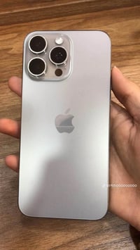 آيفون ١٥ برو ماكس • ٢٥٦ • تيتانيوم