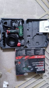 دريل لقمة بارك سايد  اصلي جديد يشتغل  بطارية وعل جداحة مال سيارة٧٥ الف...