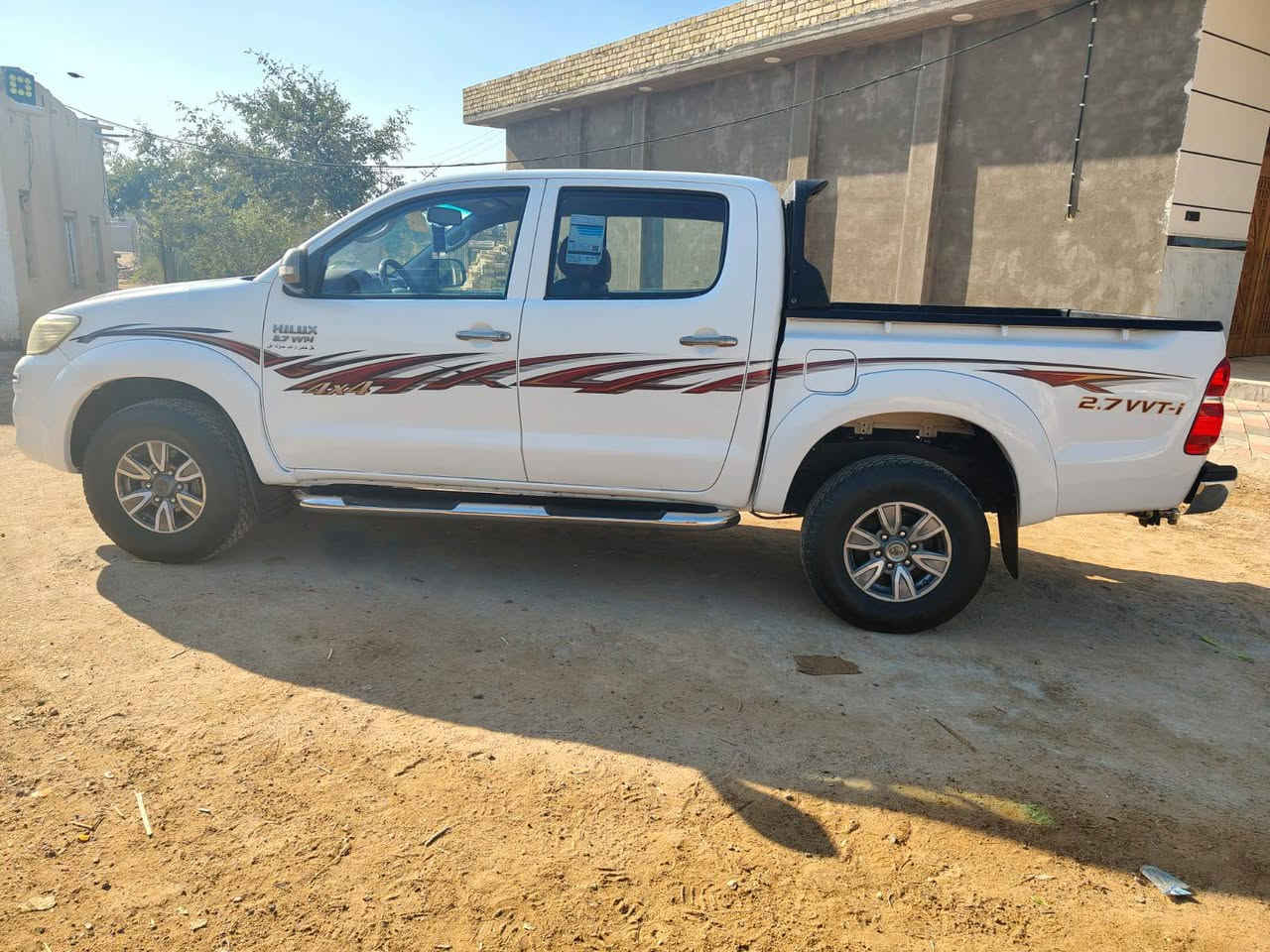 سلام عليكم بيكم هايلوكس 14مكفوله كفاله عامه رقم شمالي سعر 233وبيه مجال مكان سياره ميسان ‏‪***********‬‏
