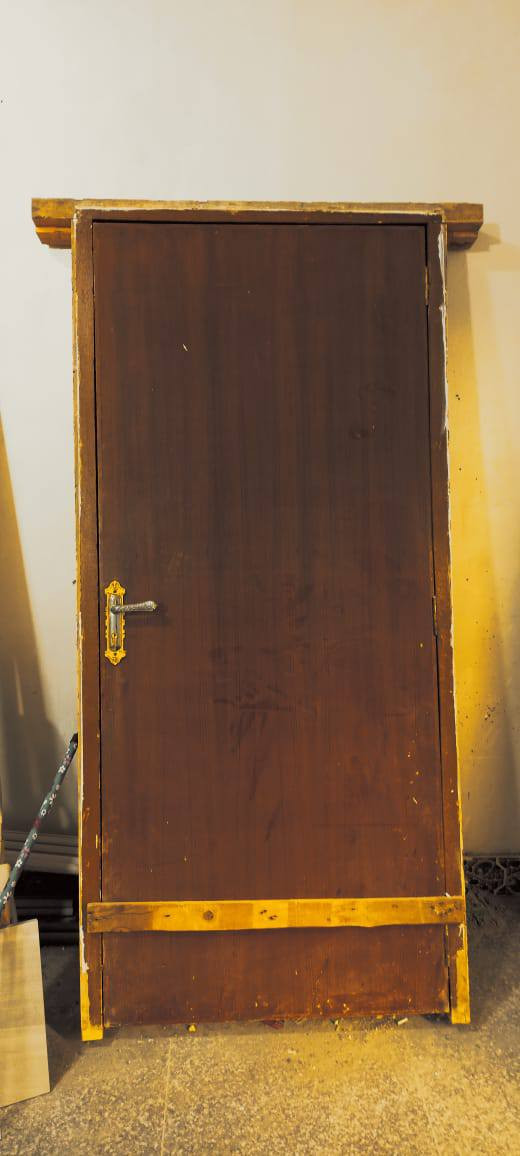 باب حديد قياس 280 عرض * 300 ارتفاع
شباك حديد قياس 180 عرض * 230 ارتفاع
شباك حديد 200 عرض * 150 ارتفاع
باب صاج مع الجرجوب نضيف جدا عدد 2 القياس 100 *210

***********
