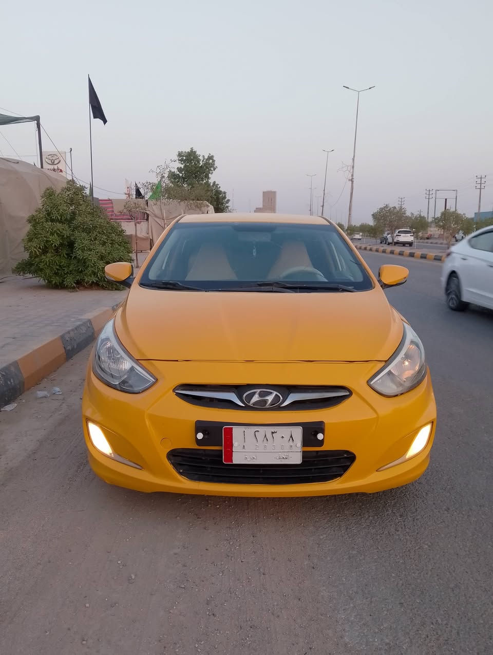 السلام عليكم شباب اكسنت موديل 13خليجي مكينه 1600دوش قطرتين مصفره هيئه وغرامات ولا ربع رقم نجف بسمنه السياره حلوه ونضيفه ومال جناي مكان السيارة ديوانيه السعر75وبيهه مجال للطيبن تخم وياله وتايرات مدوشمه كشنات وارضيه ***********
