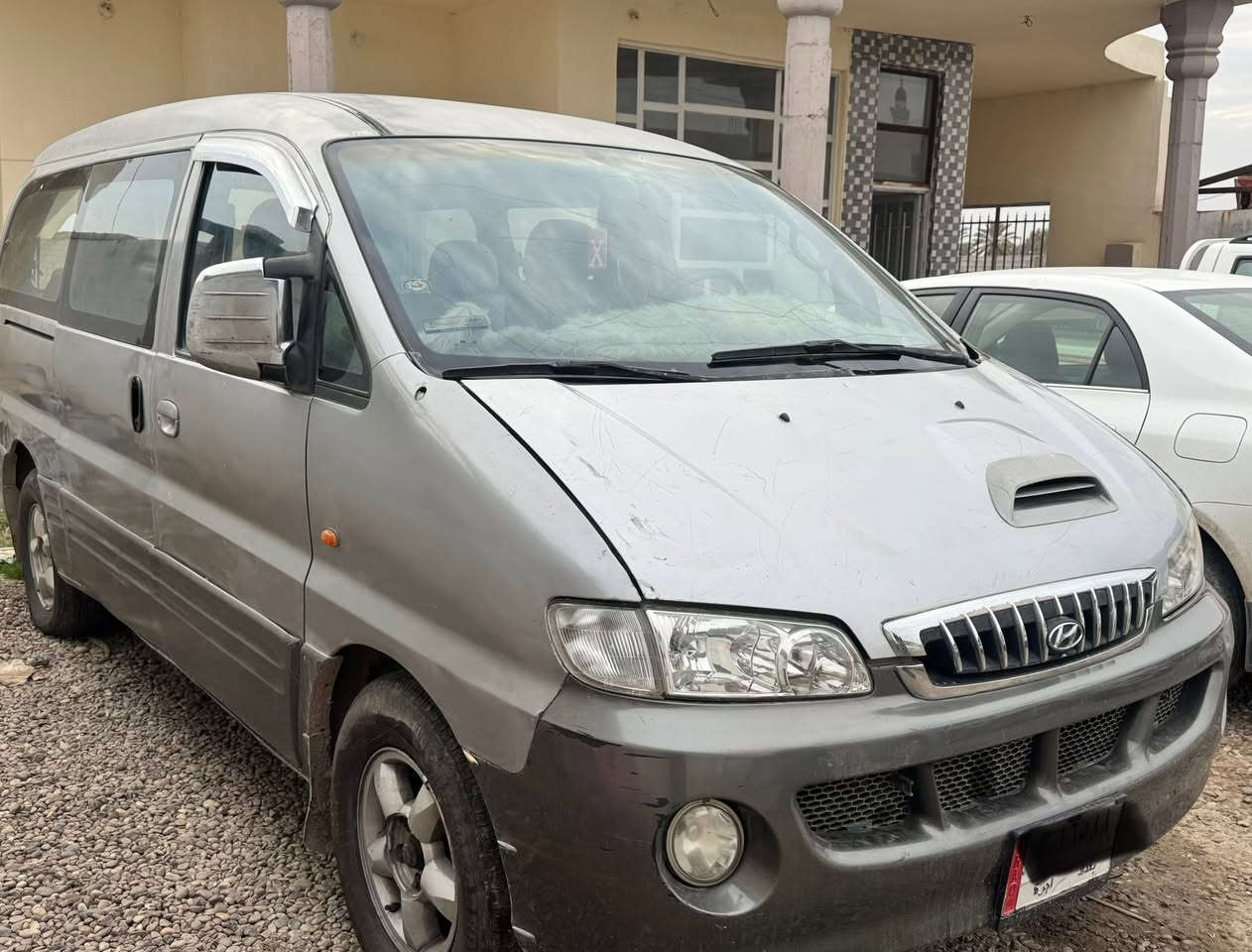 سلام عليكم
للبيع او مراوس ستاركس 2002 

رقم بغداد الماني تحويل مباشر 

محرك بي تبخير

صبغ جماليه 

سعر 48 بيها مجال

مكان السياره الضلوعيه 

للاستفسار ***********
