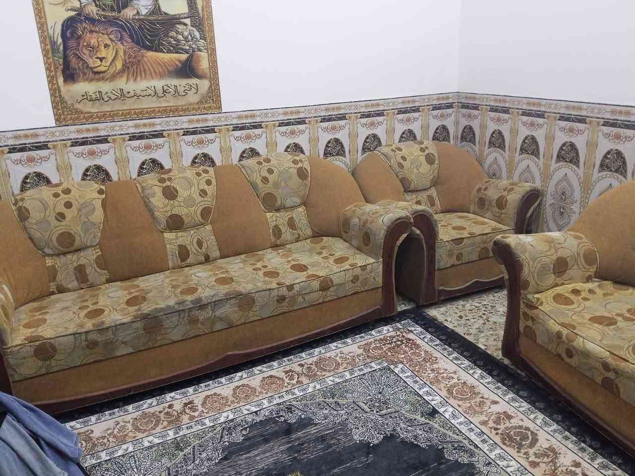 السلام عليكم
تخم تركي مستخدم10 مقاعد5 قطع سعره 250 الف وبي مجال بسيط
*********** للتواصل
