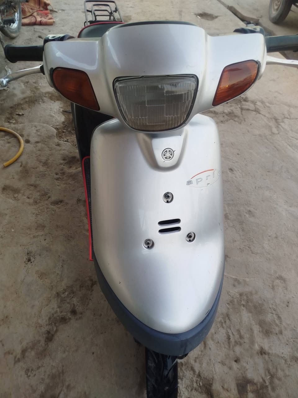 دراجه زعره للبيع مال حاويه خطين قفل اكسن ديوانيه للاستفسار الاتصال على الرقم ***********
