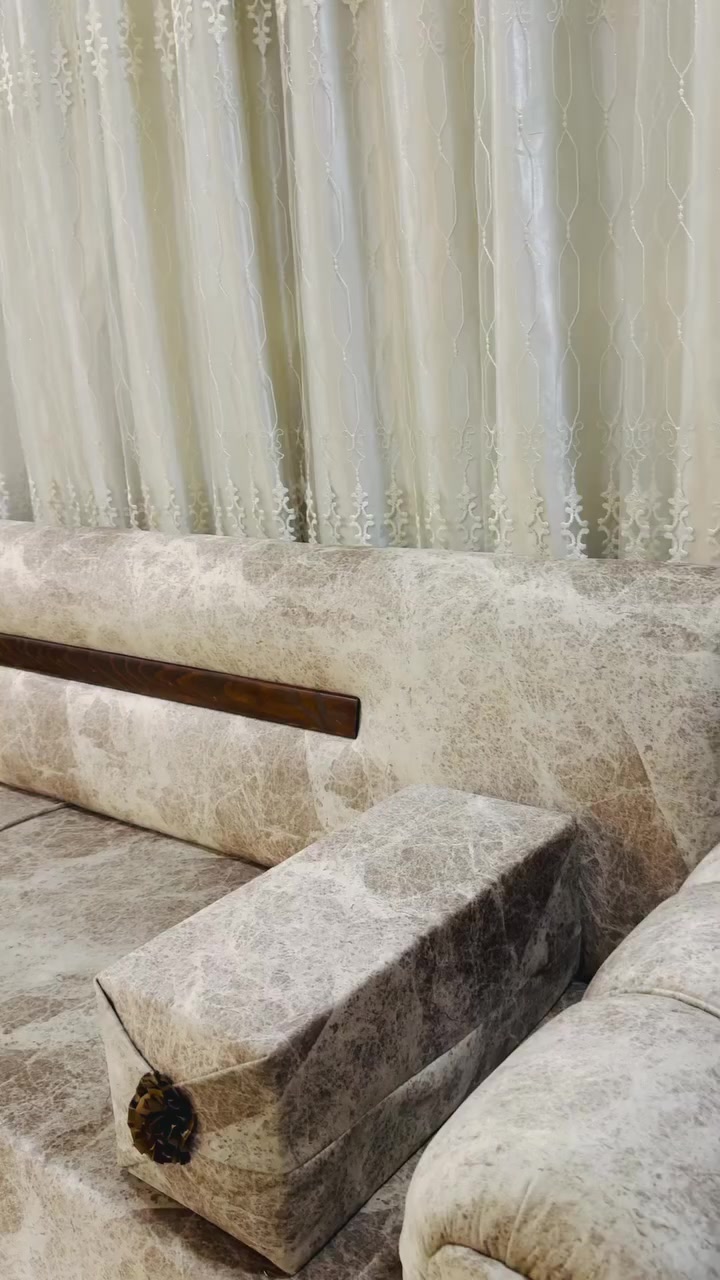 ⚜️ معمل قاسمً سعد للتخمً والديوان– عنوان الفخامة والتميّز ⚜️

🏡 تصاميم فريدة تفصيل حسب ذوقك ومساحتك
✔️ موديلات أنيقة تلائم جميع الأذواق.
✔️ تنفيذ دقيق يتناسب مع أبعاد منزلك وألوانه المفضلة.

✔️ خدمة قياسات مجانية بأعلى درجات الدقة.
✋ملاحضة الخشب بدون تشريخ

✔️ خشب الروسي غير مشرح المجفف المعروف بمتانته الفائقة.
✔️ خشب الضهر والمقعد ابلوك الاسود 18مم
✔️ إسفنج Extra الأول لراحة لا مثيل لها.
✔️ أقمشة مستوردة مقاومة للماء 

🎨 خيارات تصميم حسب رغبتك
💎 
📍 موقعنا:
📍حله-شوملي -الطريق الرابط بين الحمزه والشوملي -مقابيل محطة البهاء

📞 للتواصل والاستفسار:
قاسم سعد📲***********
