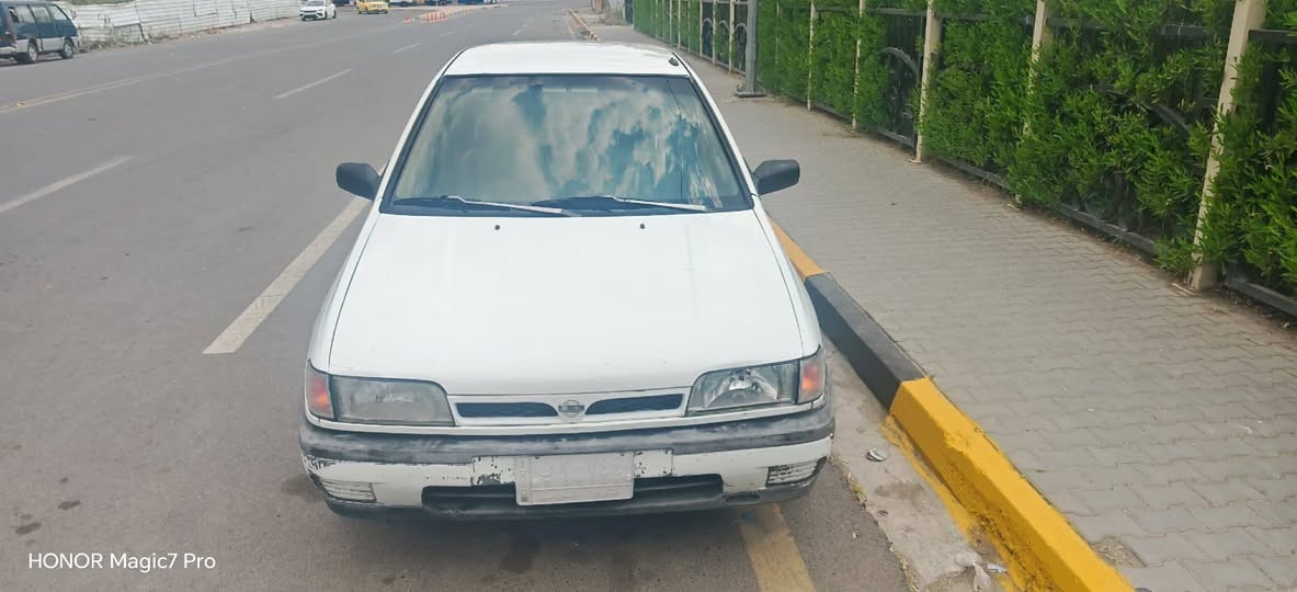 نيسان صني.  موديل 1991
سياره. بسمي    شرط تحويل 
تبريد. ابلادي  ❄️ 
بيها دوساة  ودوائر. خلفي.  خيسان ومصلحات.
سعر 36 ورقه. وبيها مجال
ما متواجد على نيت  
***********
***********
