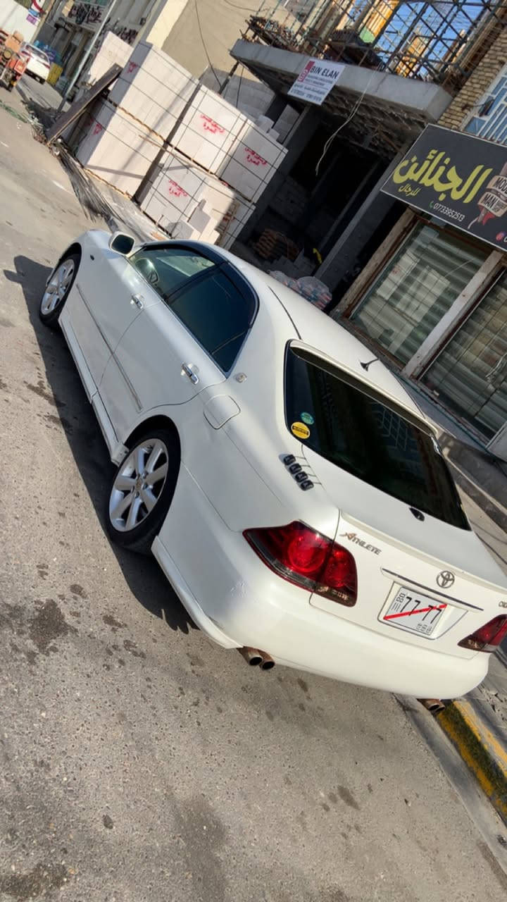 السلام عليكم شاهينه 2007 ادوات كصه وحده جاهزة كير محرك حداده كماليات بجم زنون كامل مابيها اي نقص مكان السياره البصرة السعر 45 وبيها مجال ***********
