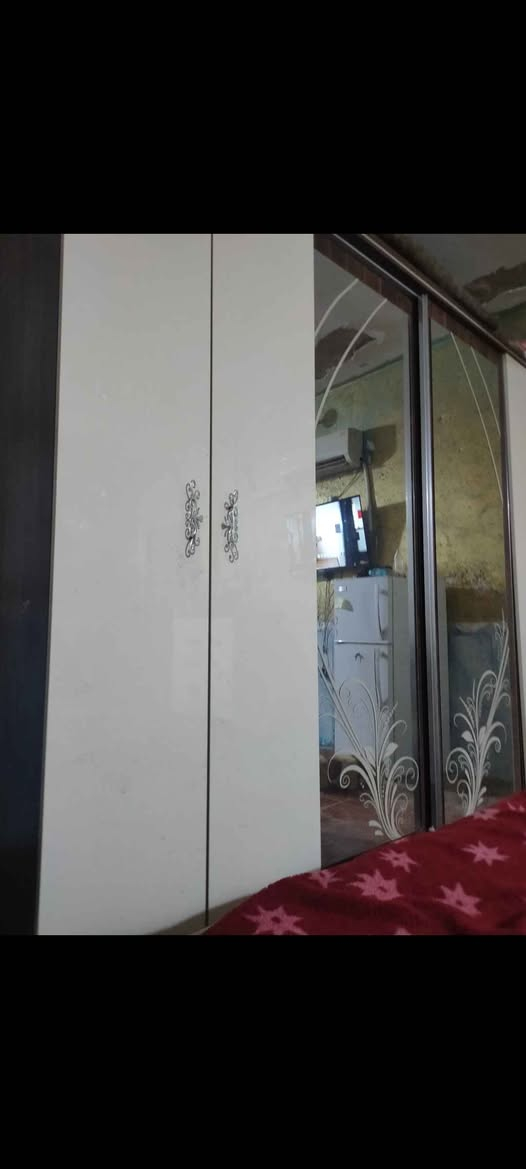 غرفة تركية بسعر 425 الف
نضيفة جداااا(ما بيها كسر)
للبيع 
الكنتور طويل 
7قطع 
مستعجل ع بيعها
ماخذها 1650
واريدها 
السعر 425
البصرة _الزبير Singapore


**إذا كنت صاحب هذا الإعلان وتريد حذفه لأي سبب، رجاءا أرسل رسالة إلى الدعم الفني**