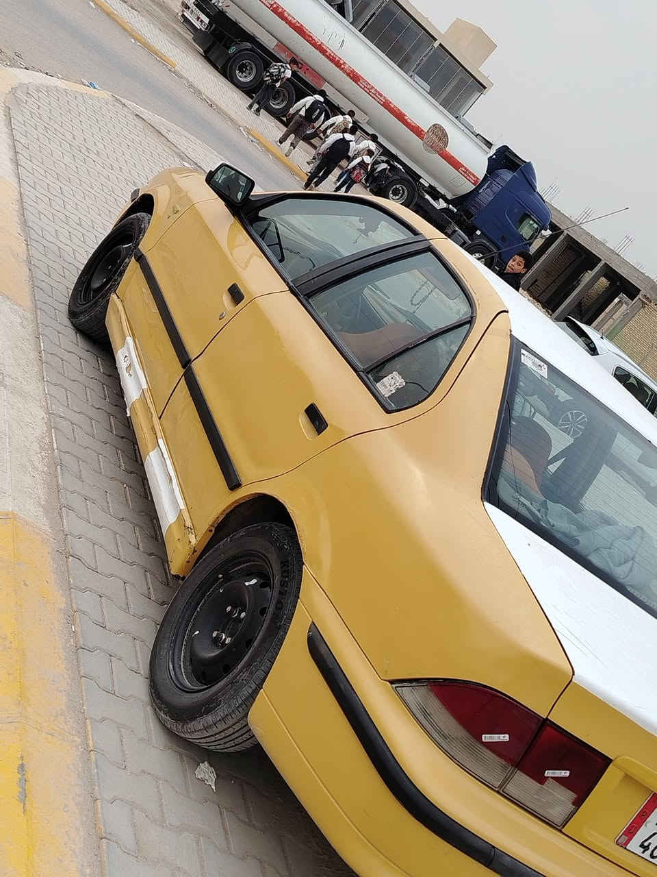 السلام عليكم سمند موديل 11 ناطق سياره رقم بغداد انكليزي هزه جديده سنويه ل29 شهر 12  بسم ابن عمي وجاري بدي شوف العين مكينه وكير حلوات تبريد منضومه جديده بس الكبمريسر بي ضعف ضفيره جديده عوزهه ترتيب السياره. سعر 22 وبيهه مجال مكاني سماوه. هاي تفاصيل السياره رحمه لهلك لتكلي شبيهه مابيهه الشراي يدلل ماقصر وياه ***********
