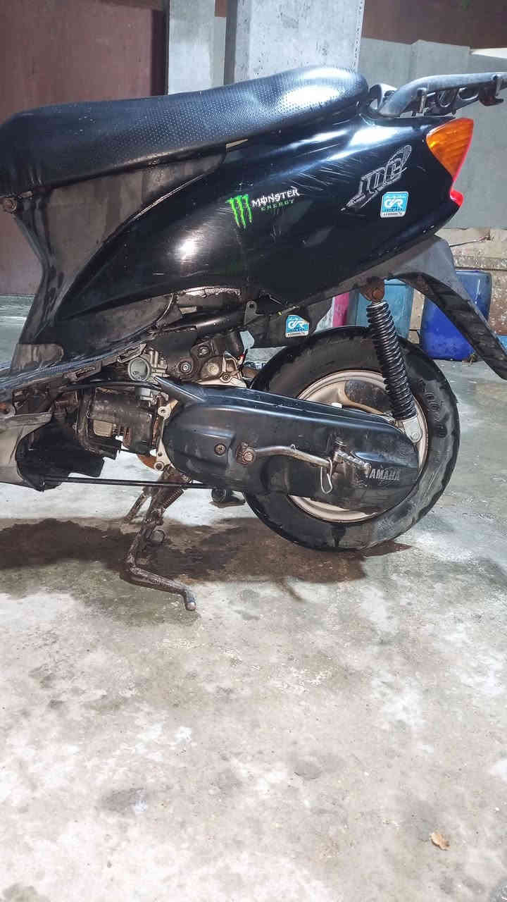 السلام عليكم دراجة ياماها عصفورية مكينة بلادي ممفتوحة كهربائيات شغالة سلف هندر كامل زوج تايرات جدد  نقوصاته شوتة وبريك خلفي والستاند طاك يراد تشد ستاند صفح كفراتها شوفت عينكم سعر 300 وبيه مجال مكاني بغداد غزالية ***********
