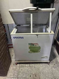 مجمده مستعمله للبيع ت07704300758