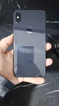 آيفون XS ماكس • ٦٤ جيجا • بطارية ٧٨