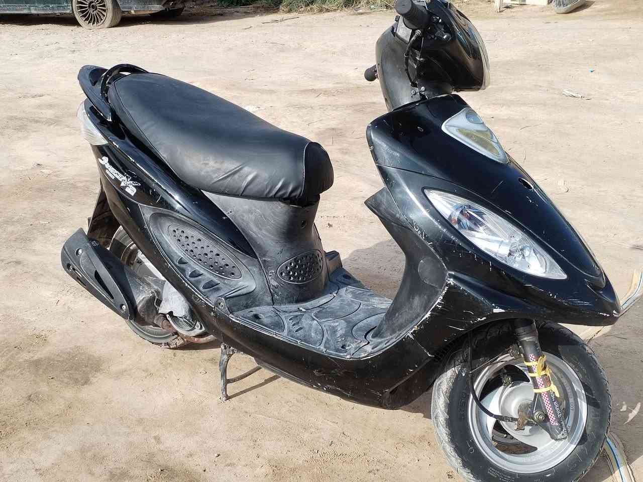 سلام عليكم  دراجه كامكو للبيع محرك مكفول مديل 13 سعر 550وبيه مجال مو شراي لا يتعبني هاذ رقمي ***********
