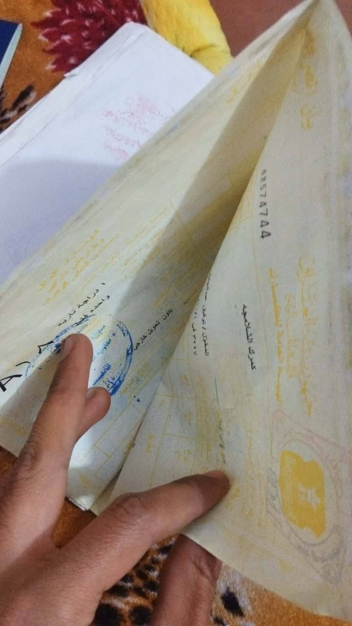 السلام عليكم ايراني الاصلي شلامجه 22 رقم مكينه ورقم شاصي مطابقات دراجه اصوليه تريد ترقم كبل ترقمه اوراقه اصليه وكامله لاكن متروكه وبيه نواقص بصيطه متروكه بلبيت الله شاهد وشوفت عينك لامغسوله ولا شي متوازي ع بيعتها كلش ***********
