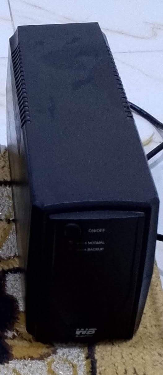 بلي فور سلم مهكر شرط لوك ستيكر بلجيس بلكارتون مالته كامل ملحقاته نظام 9 بدون فلاش سربع اسرع نظام متروس العاب يده
وحده اصليه مالت لشركه + مركز الناصريه فقط ***********+يو بي اس حجمه 1500جديد
