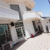 طابقين • ٢٠٠م • مؤثث