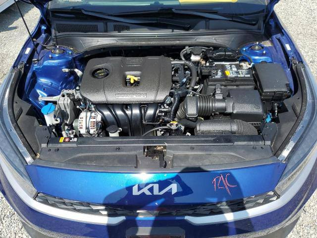 فورتي للبيع 24 وارد امريكي حره دخول جديد
نص فول كامرا تحكم ردار امامي .السيارة جديد معنى الكلمة 
شغالة برغي ما مفتوح بيه. بعده ما مصلحة تصليح ميكلف لين ضرر صطحي اي ايرباك مطاك اي كلوب (عطل) مامشتغل بالدشبول
بسمي وين متريد تترقم اي محافظة
سعر ١٢٥ ورقه و بيه مجال بسيط للشراي
***********
