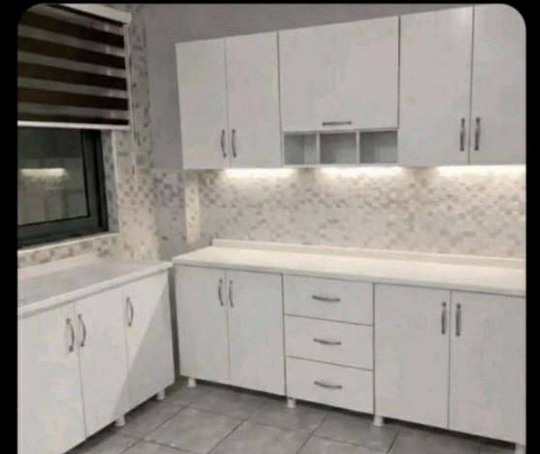 النوع خشب  mdf 
تفصال حسب الطلب 

    السنك فقط ✨✨✨

سنك متر    بسعر  110
سنك متر و ٢٠    بسعر 130
سنك متر ونص   بسعر 145

سنك وملحق ✨✨✨✨✨✨

السنك وملحق متر بسعر  155  ✨
السنك وملحق متر و ٢٠ بسعر   175✨
السنك وملحق متر ونص بسعر  180✨
سنك وملحق مترين بسعر 250✨

سنك وملحق وارضي ٣ قطع ✨✨✨✨

متر ارضي وسنك وملحق بسعر 185✨

متر و٢٠ ارضي.وملحق مع سنك متر و٢٠ بسعر ب 210 ✨

متر و نص ارضي وملحق مع سنك متر و ٢٠ بسعر ب 235✨

مترين ارضي وملحق مع سنك متر و٢٠ بسعر 250✨

مترين ونص ارضي وملحق مع فاتريتا مع سنك متر و ٢٠ بسعر  375 الف
3امتار ارضي وملحق مع فاترينا والسنك مترو20 مرنر  بسعر 305

ملاحضات اضافيه ✨✨

اذا سنك يردون متر ونص بدل المتر و٢٠ نضيف عالسعر   25✨
✨✨✨✨✨✨✨✨✨✨✨

اضافه الملحق ويه الكاونتر  ✨✨

🍂اذا الزبون يريد ملحق اضافي  نضيف 55 على السعر مال كاونتر الاصلي 
🍂اذا ملحق متر و٢٠ بسعر نضيف 65 الف 
🍂واذا متر ونص بسعر نضيف  75
🍂واذا مترين ملحق نضيف 90 الف
✨✨✨✨✨✨✨✨✨✨✨
اذا راد الزبون مجر واحد  نضيف 10
اذا راد الزبون ٣ مجرات نضيف 30
اذا راد فاترينا قياسها٦٠ نضيف 90 عالسعر

الرزق والعافية للجميع يارب


**إذا كنت صاحب هذا الإعلان وتريد حذفه لأي سبب، رجاءا أرسل رسالة إلى الدعم الفني**