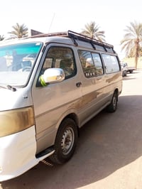 سياره فوتون نوع فراشه موديل 2010 14 راكب رقم صدامي بيه سنويه ساقطه 202...