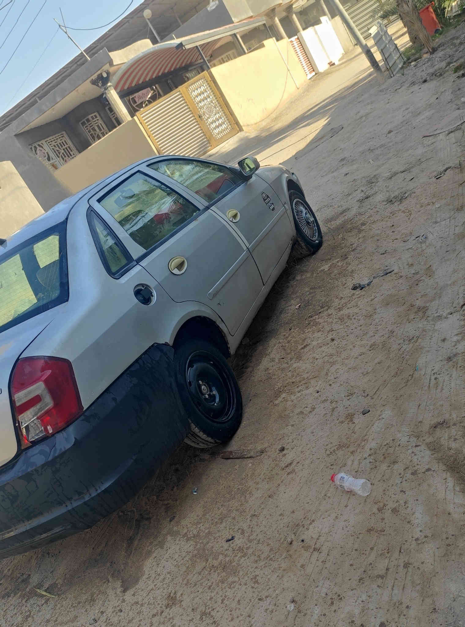 ليفان موديل 2012 رقم مثنى سنويه منتهيه راعيهه موجود شرط التحويل مكينه وكير بلادي كير عادي  حداده نضيفه كهربائيات كلهه شغاله سياره حلوه السعر 14 وبيهه مجال قليل   بصره قضاء المدينه 
***********
