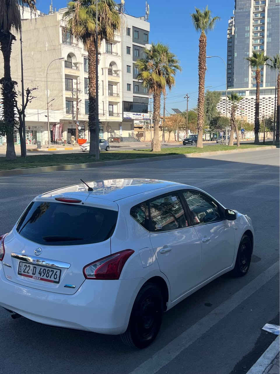 تيده ٢٠١٦ 
هيچ بوياغي نيه ته نها ٢-٣ تعديلي بچوكي هه يه
سه نه ويو فه حس و هه زه ي نويه 
گير و مه كينه و ته فه و ره قه ي به شه رت سياره كه جركه ي تيدا نيه هه موو شتي به شه رتي 
سعري١١٤$ و معامه له*********** أربيل, العراق
