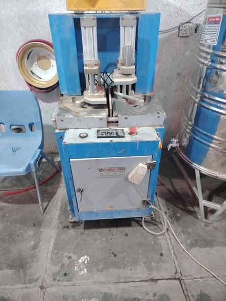 سلام عليكم كاويه سلمز اخت جديده متروكه شغاله وخير من الله اليريده يخابر ويدلل سعره اتصال ***********والكورك *********** مكان بغداد ابو دشير
