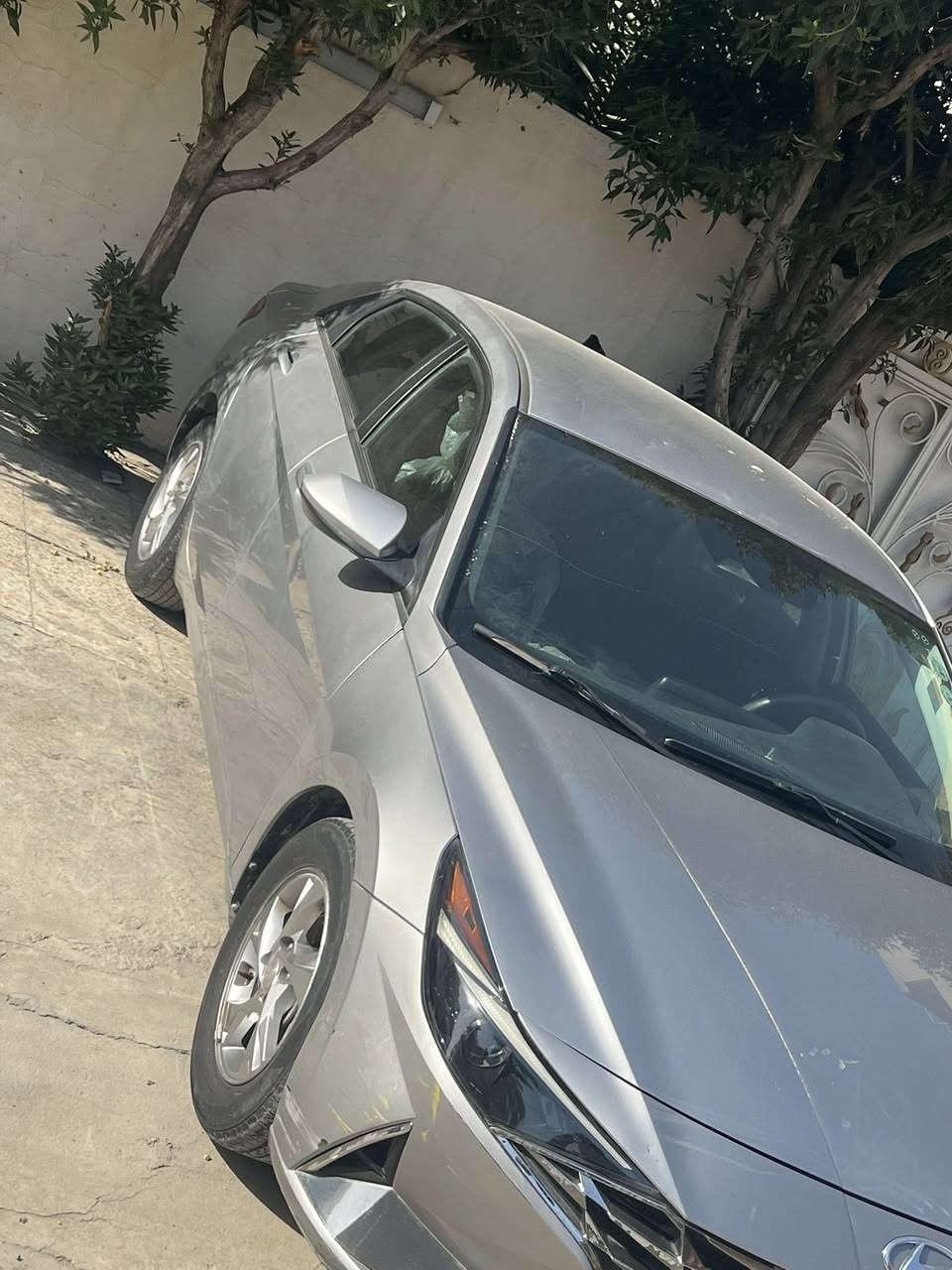 للبيع فقط
السلام عليكم النترا 2021 لون رصاصي السيارة وارد امريكي حادثها جاملغ مال سايق والجاملغ الخلفي نص كلير من امريكا السيارة لا بيها شواصي والى الغود تجي تفحص وشوف السيارة ماشية ٩٢km حدادية السيارة جيدا علمن نقص السيارة فريز مال تبريد فقط السيارة معروضة ١٤٣$ وبيها مجال ممتواجد على الفيس رقم الموبايل ***********
