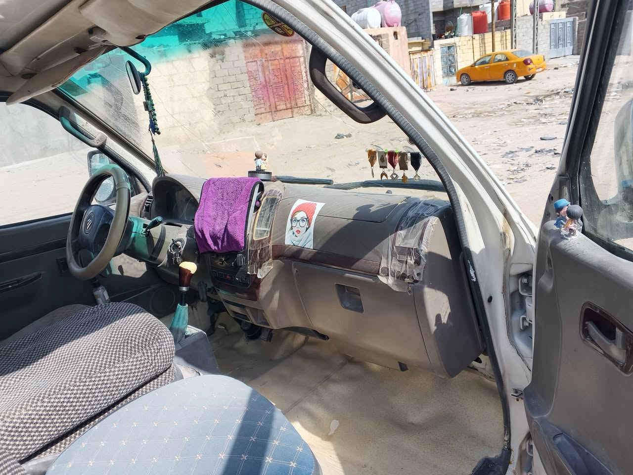 السلام عليكم إخوان فتون للبيع مديل ١٤ سيارة كفاله عامه سيارة بيه منضومت غاز بيه شاشه ومضخم وسماعات وسله ودرع امامي وخلفي بيه خطوط عصري وصبحي سياره حره بس راعيه ماندله سعر خاص


**إذا كنت صاحب هذا الإعلان وتريد حذفه لأي سبب، رجاءا أرسل رسالة إلى الدعم الفني**