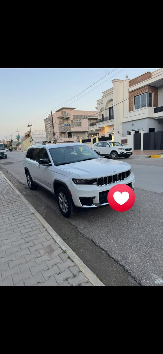 جيب كراند شيروكي لمتد 1/1
2023
مرقم اربيل وجاهزة
ماشية 38 الف
كراسي كهرباء
كشنات جلد
مقاعد منفصل vip
بانوراما
رادارات
لايت زينون
صندوق كهرباء
تشغيل عن بعد
وبعد بيها هواي مواصفات

السيارة بيها تعديل بل صندوق وكارت بدون ايرباك السيارة

السعر 348 ورقة
مكاني كركوك 
***********
