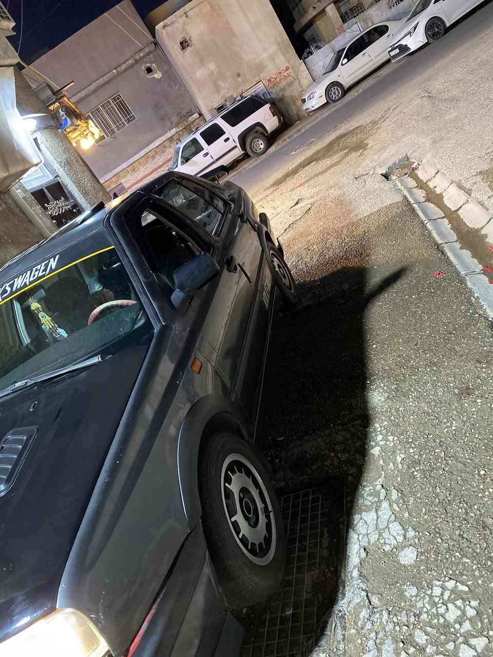 سلام وعليكم سياره كولف موديل 1993 فنتو محرك 2000 كير مكينه كفاله السياره مالي صبغ عله البلاد نقص بس غاز تبريد فقط السياره نضيفه كلش احلى من الصوره مكانه بغداد الحريه رقم الهاتف  ***********. السعر ٣٥ قفل
