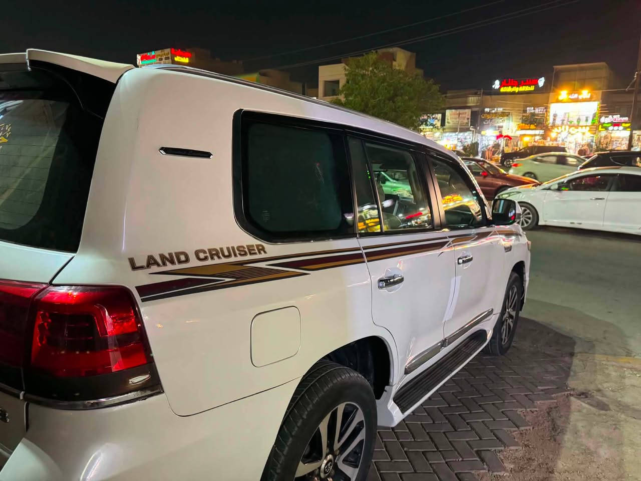 السلام عليكم
مكلف بل نشر اتصل على الرقم 

🛑لاندكروز 2009 محدث 2021 

السعر.💸 208💸

صبغ عام صبغ عام  اثر تجيه 

رقم بغداد سنويه وهزه جديده البارحه مسويها 

🛑للبيع فقط بدون مراوس 

مكينه 6 سلندر 4000

كير مكينه صدر تبريد بشرط 
شاصي لغد مكفولات مابيهن ضررر 

‏مكنها بغداد زعفرانيه 

☎️***********☎️
