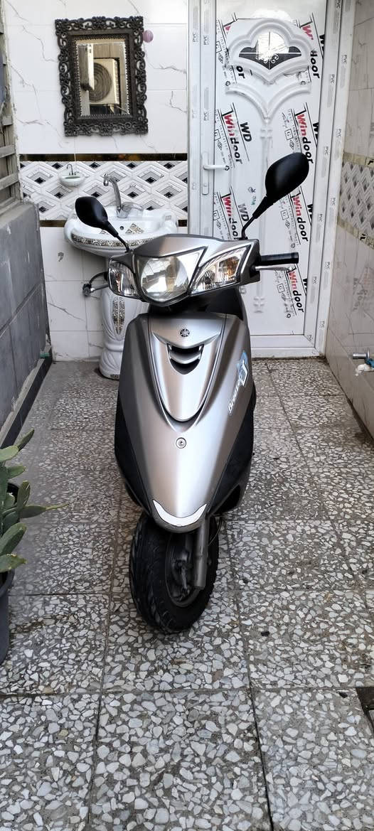 وكاله وصل معرض ومنفيس اصلي مالاتها سويجات 2 شرط الكفاله سعر (واحد وميه) قفل جناي يتصل وبالعافيه مقدمآ مكاني بغداد ***********
