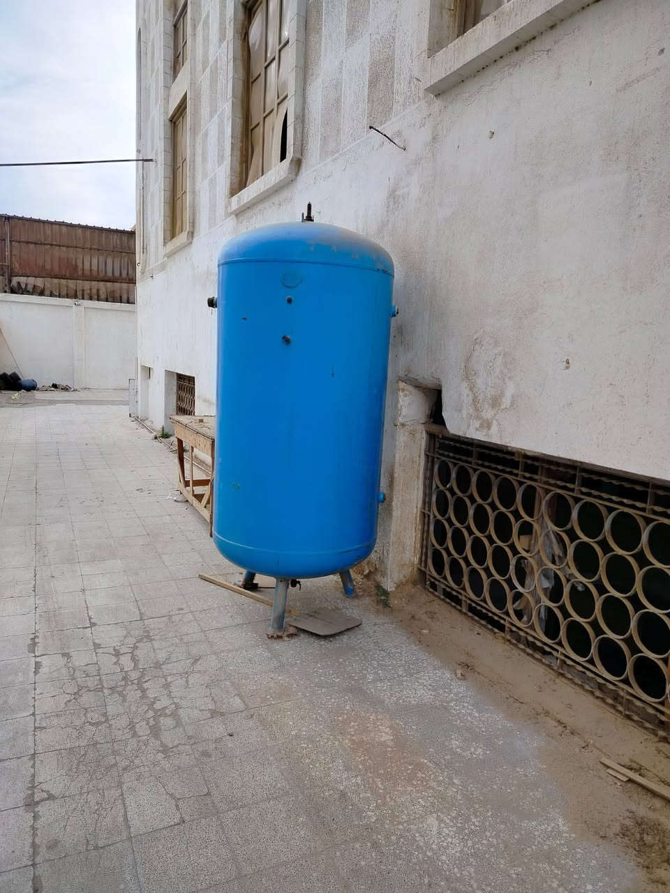 التواصل خاص
50 حصان والخزان 1000 لتر نوعه اطلس


**إذا كنت صاحب هذا الإعلان وتريد حذفه لأي سبب، رجاءا أرسل رسالة إلى الدعم الفني**