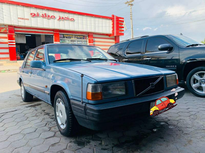 السلام عليكم   فالفو 740
موديل 1988للبيع
محرك كابريتر كير اوتو 
دوشمه جديده تايرات جدد 
سنتر لوك سنويه صاقطه 
مداور ثاني يوم 
رقم نجف 
مصبوغه عام للجماليه 
ستوه طالعه من التعمير 
مكان نجف حي الوفاء السعر 38 وبيه مجال 
للاستفسار ‏‪***********‬‏
