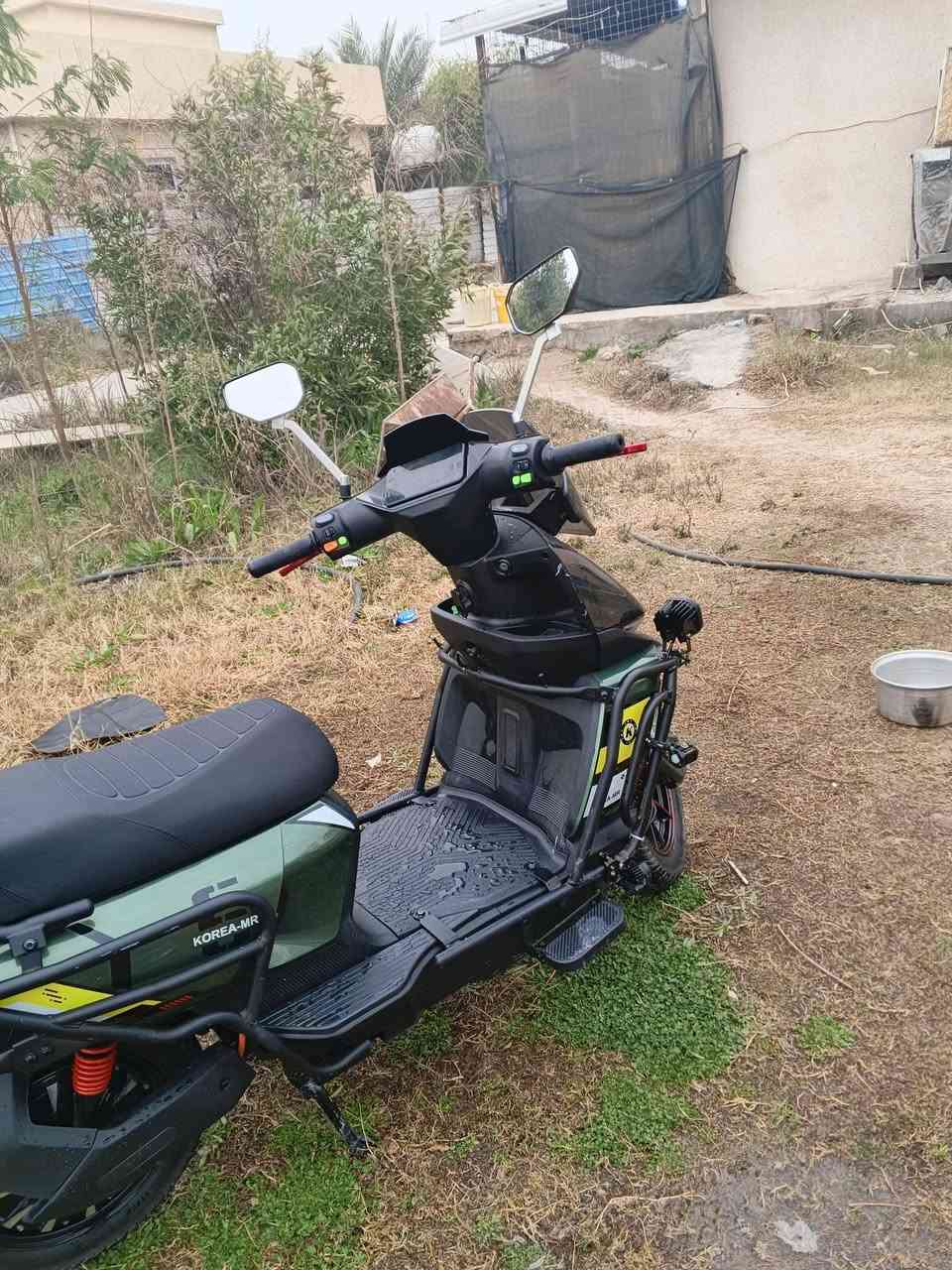 سلام عليكم دراجه شحن شبح
4 سرعات  R.D دراجه جديده ماناقصه اي شي 
و تفاصيل هواي بيها اني مكلف بنشر رقم صاحب الدراجه 
***********
بغداد الدورة
