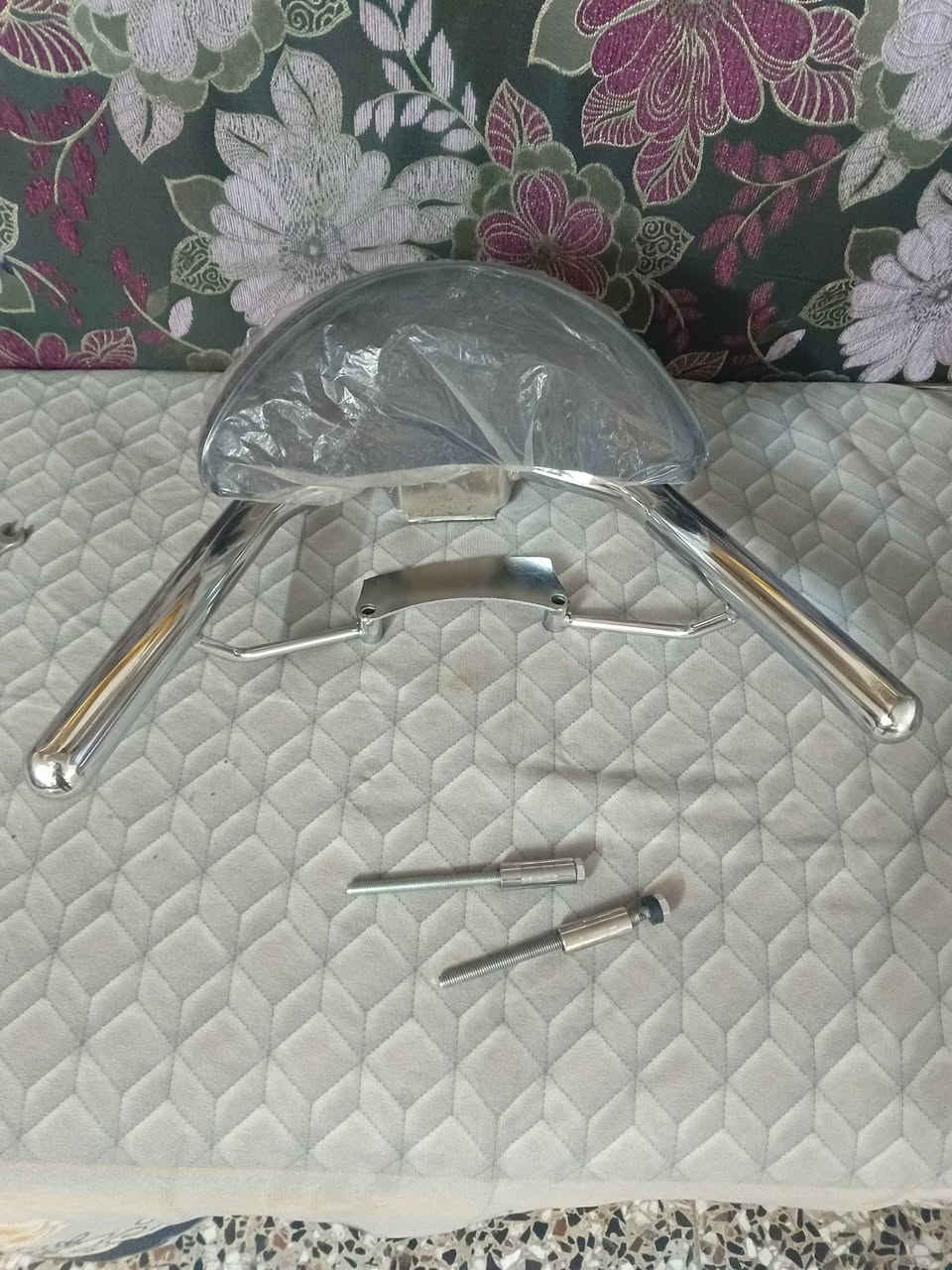 تجوه PCX محوره ومكصوصه كامله تنشد عله جي تي ار حديث هيه وبراغيه السعر 30
العنوان الغزاليه شارع الضغط 
***********
