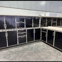 كاونتر مترين ونص • سنك مرمر • خشب MDF