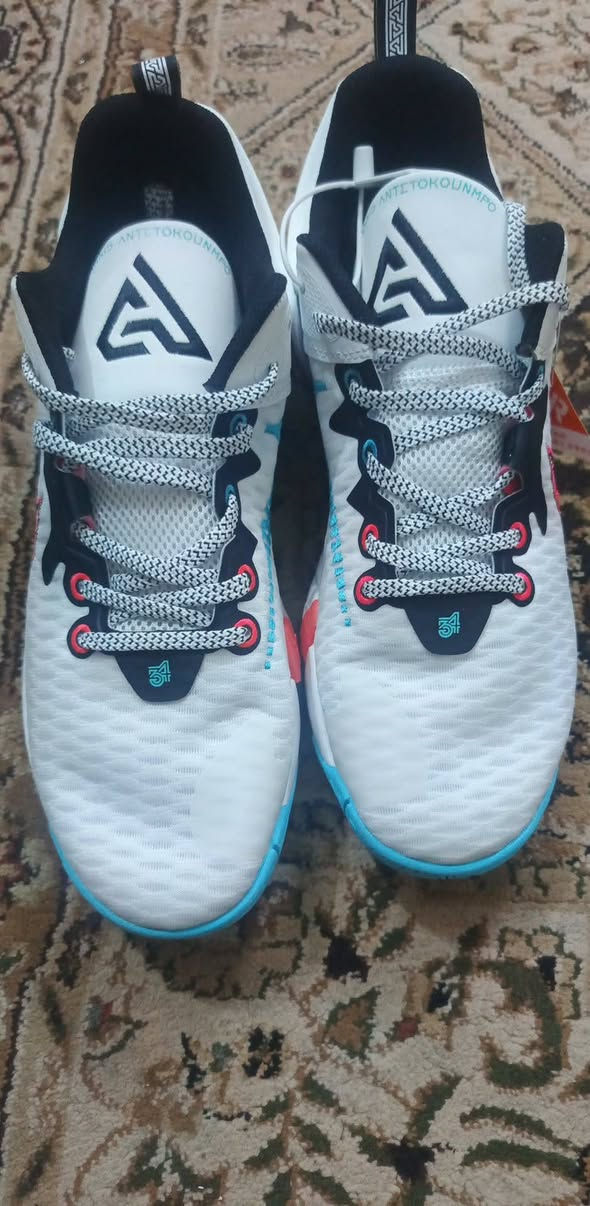 طلعلي هاذا بل دي اج ال السعر 20الف قياس 44/45  اصلي فيتنامي


**إذا كنت صاحب هذا الإعلان وتريد حذفه لأي سبب، رجاءا أرسل رسالة إلى الدعم الفني**