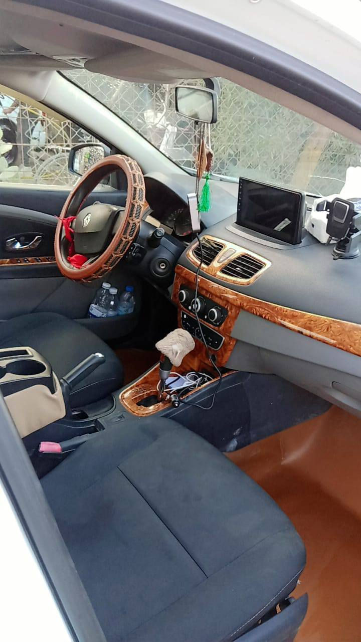 للبيع 2013....  لتواصل 
***********
