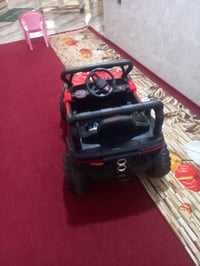 سيارة شحن • منطقة الجرحي • بحاجة بطاريات