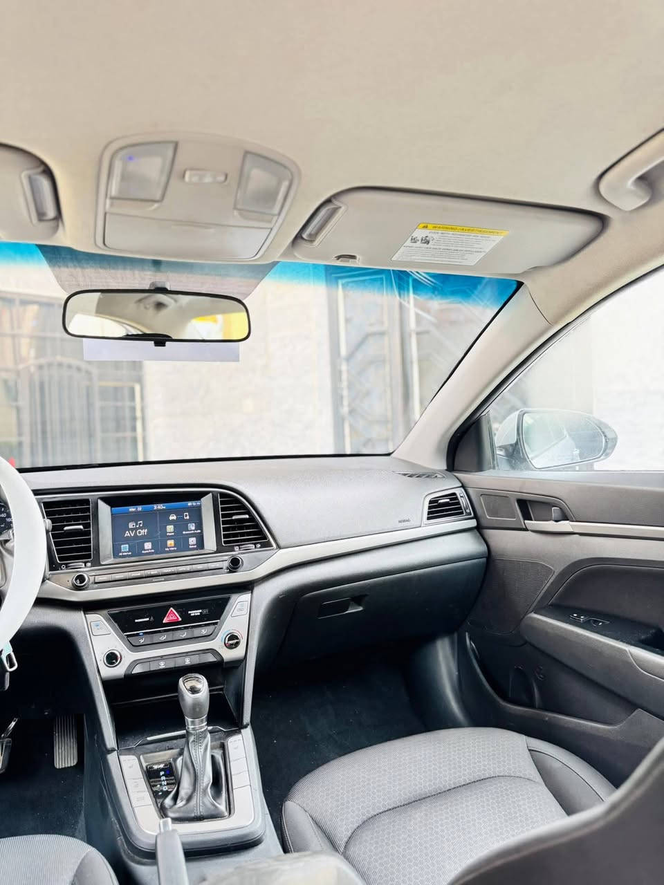 السلام عليكم النترا للبيع موديل 18خشم البنيد فقط رقم بغداد الدولي بسمي السعر 125بيه مجال الشراي رقم الهاتف ***********//*********** العنوان بابل السيارة بسمي
