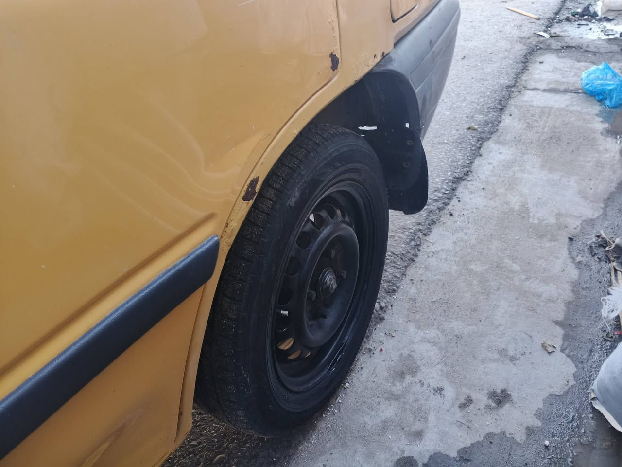 س
السلام عليكم سايبه 2015 مكفوله باسمي ب42 وبيها مجال بس تبريد يرادله غاز اي استفسار اتصال ع رقم او واتساب*********** مكاني بغداد الحسينيه راشديه
