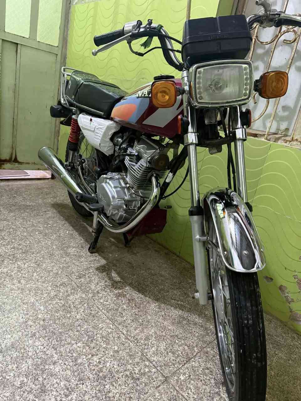 السلام عليكم دراجه للبيع موديل 23نامه بلادي الدراجه مرقمه ومكفوله السعر خاص..
‭0782 821 1013‬
