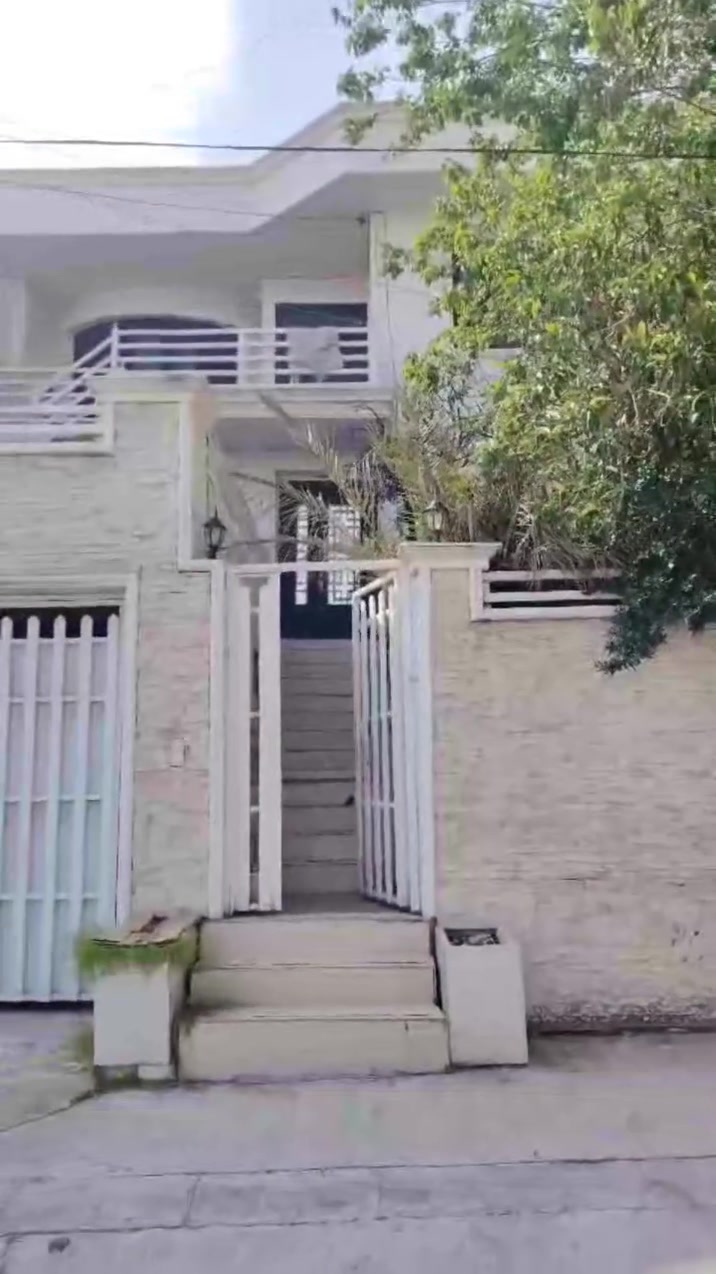 عندي بيت ایجار  في سليمانية منطقة زرگتە
150 متر
طابقين
غرف نوم 4
هول
صاله متبخ 
صحيات هولل 
بيت نضيف
 

وتساب ***********
تیلفون ***********
